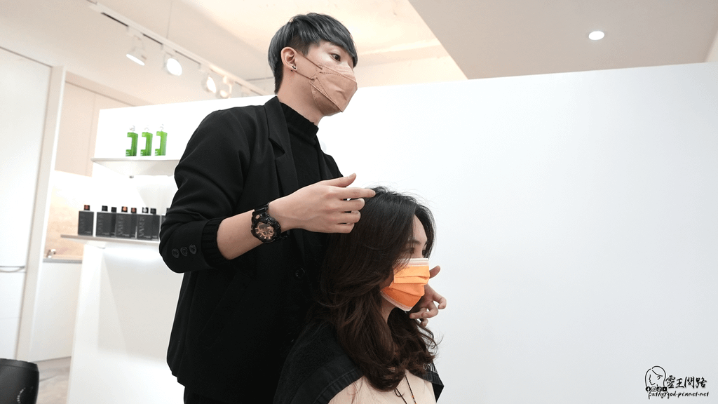 公館燙髮推薦｜韓式氣墊燙｜公館剪髮｜公館染髮｜鉅洋髮藝公館店｜浪漫中長捲髮 (15).PNG