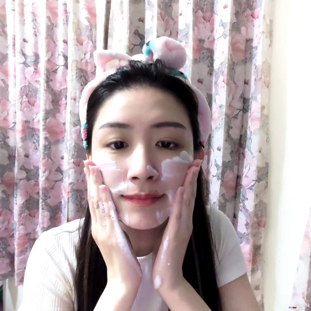 胺基酸洗面乳推薦｜凱夢原生肌底評價｜南極冰河酶｜凱夢原生肌底賦活露｜凱夢南極水評價｜DREAMTREND｜南極水｜化妝水推薦｜精華水｜保養品分享｜臉部保養｜保養品推薦｜柯震東 (2).jpg