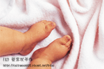 baby feet.png