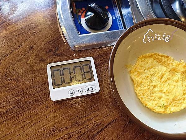 【釜山美食】구워삶기烤了又煮 西面特色辣烤肉，鮮嫩魷魚與醃燻