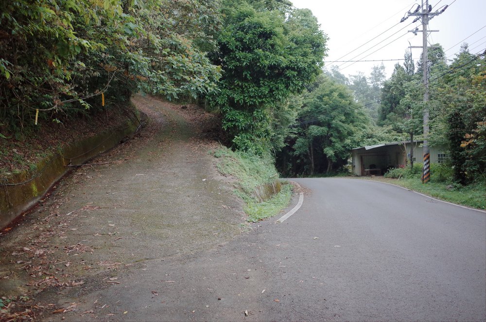 鵝公髻山與鵝公髻東北峰