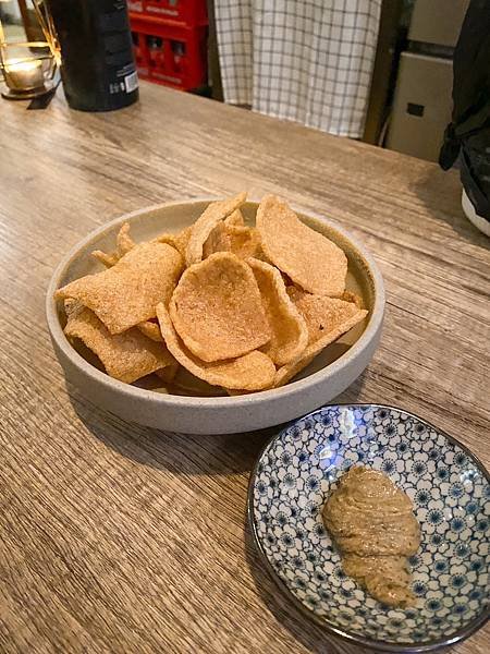 夜市裡的餐酒館~ 語你。酒食製作~ 新鮮水果調酒，精緻餐點