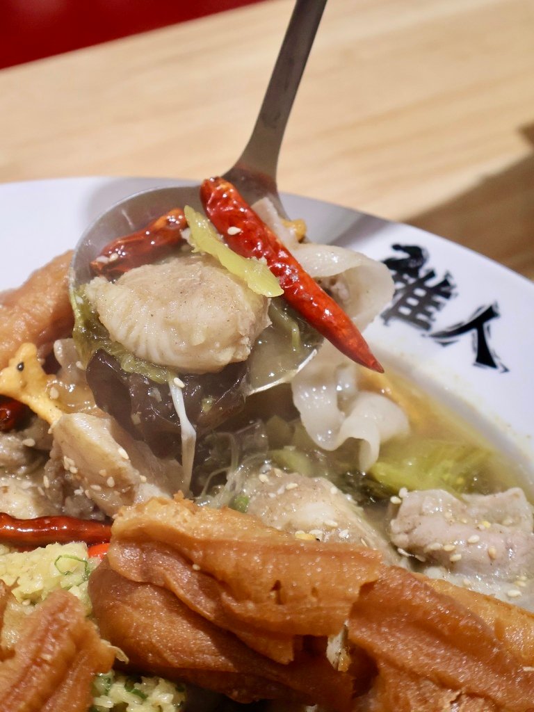 【已遷移至林口龜山】2025新開幕『稚人酸菜魚』天然發酵酸菜