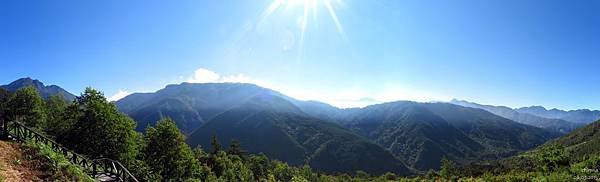 雪山登山口