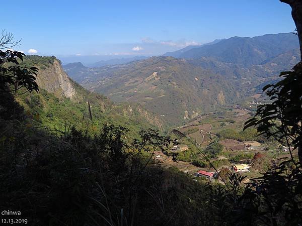 馬那邦山.珠湖斷崖