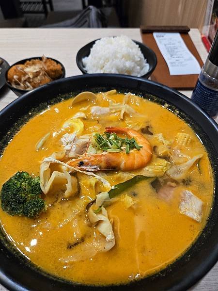經典鍋燒 泰式酸辣+鯛魚片+白飯2.jpg