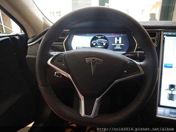 tesla denmark (4)