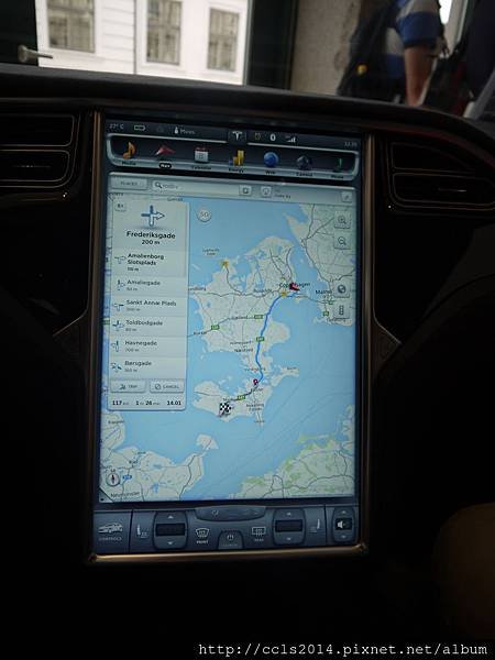 tesla denmark (5)