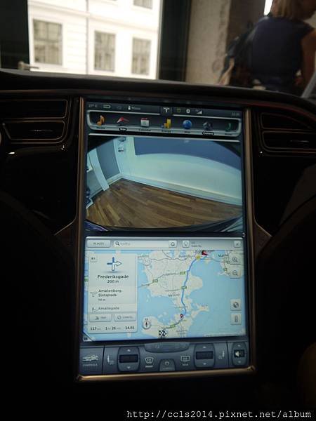 tesla denmark (6)