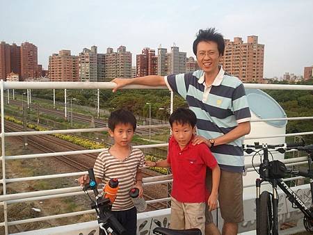 2011-06-19 18.01.42.jpg