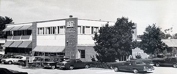 Leitz Canada.jpg