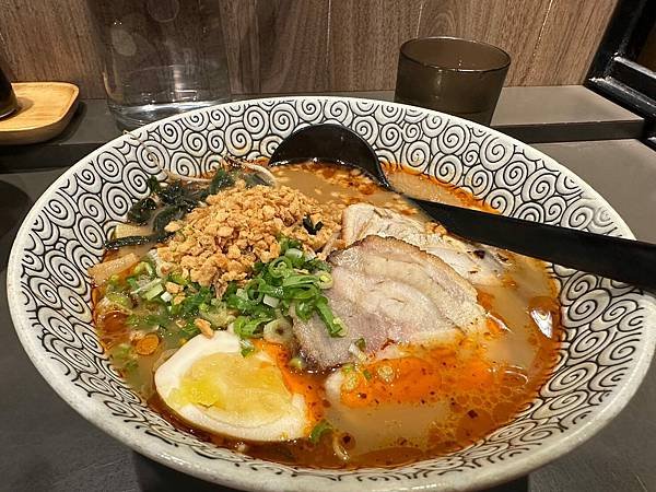 北投捷運美食 - 樂山窄巷拉麵
