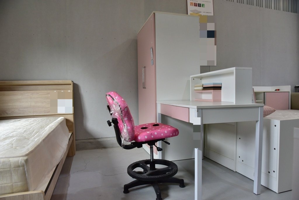 億家具批發倉庫 台南店｜30年老字號MIT家具工廠直營 價格