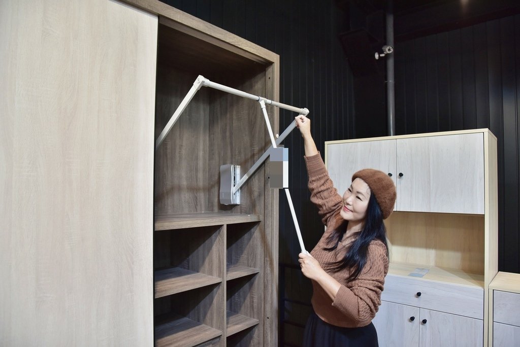 億家具批發倉庫 台南店｜30年老字號MIT家具工廠直營 價格