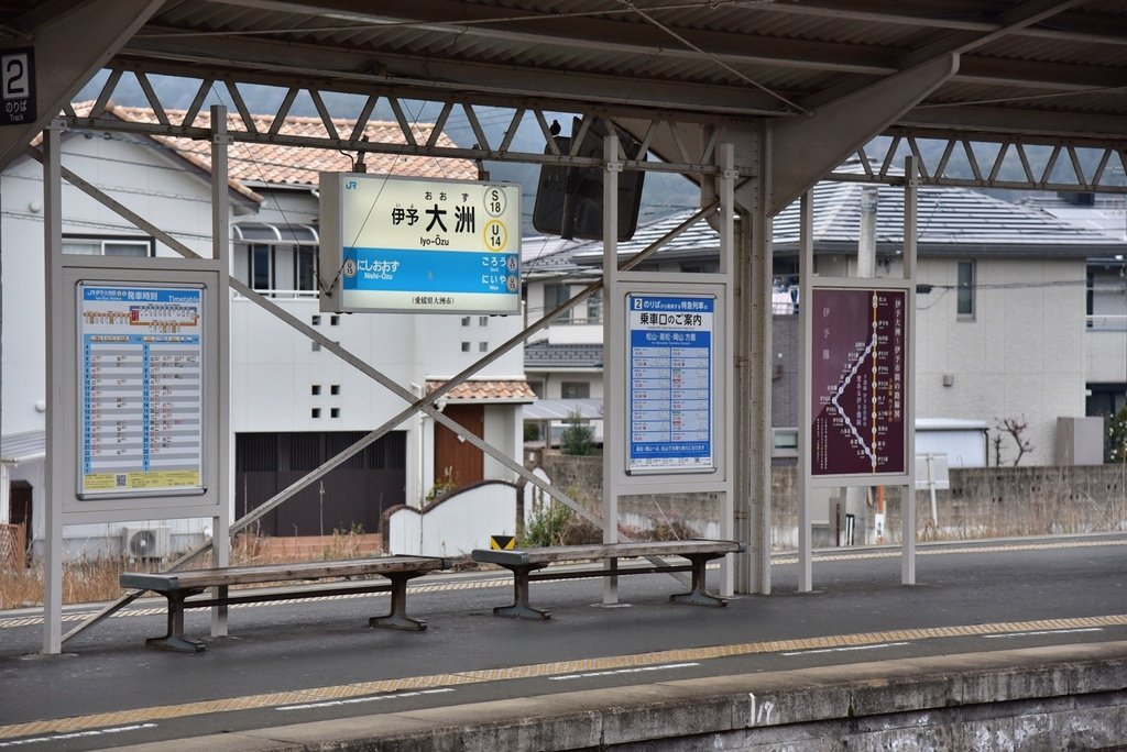 雄獅旅遊｜日本四國列車 伊予灘物語
