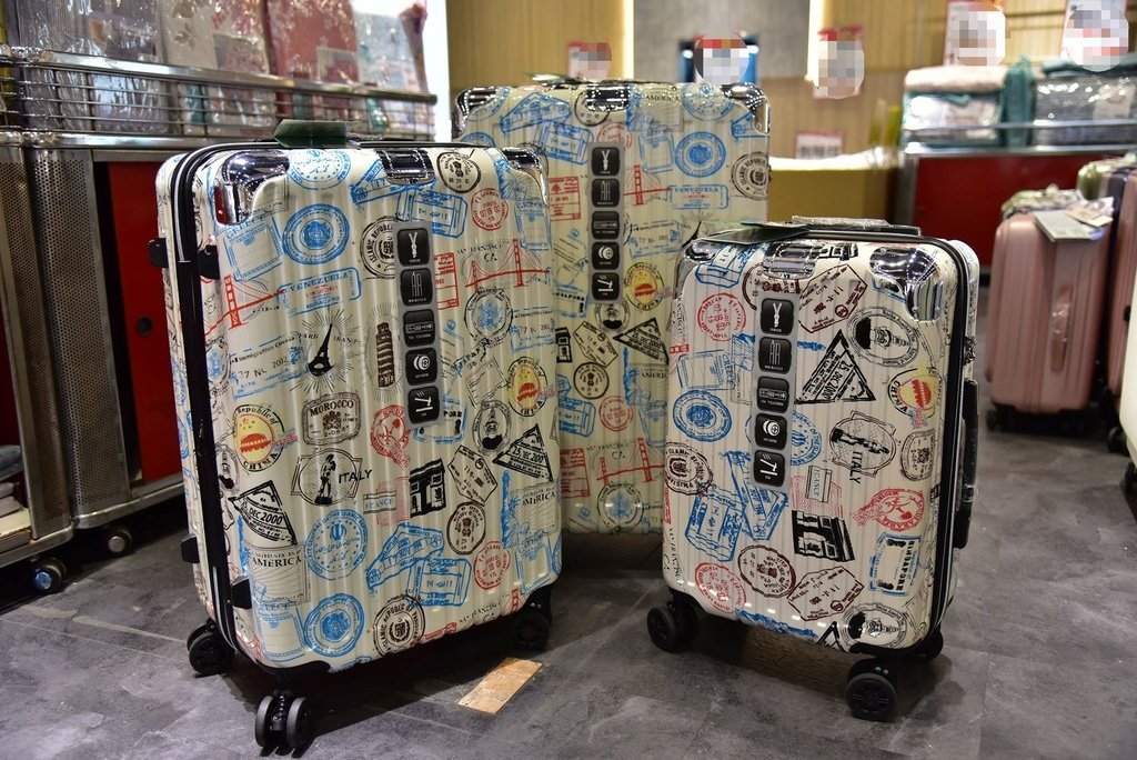 台中行李箱特賣會｜台中南屯大墩店 上掀式行李箱、登機箱、布料