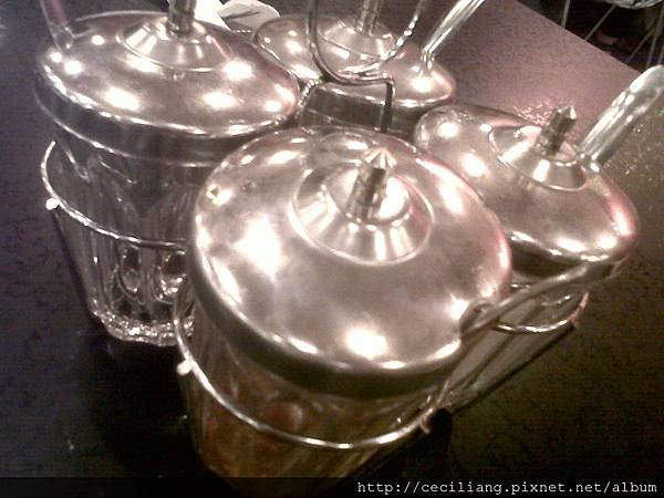IMG00246-20110609-1937.jpg