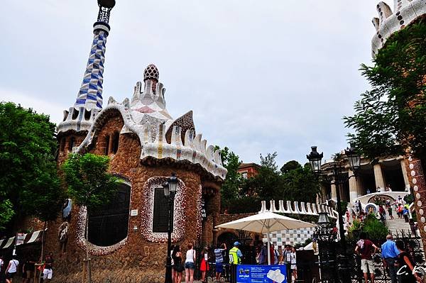 Parc Guell 8.jpg