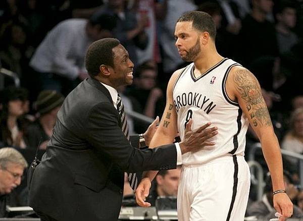 coach-avery-johnson-and-deron-williams