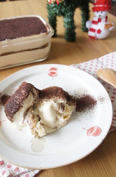 Tiramisu by cake Boss