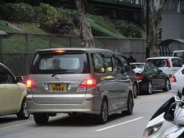 TOYOTA ALPHARD I Hybrid (AD1)