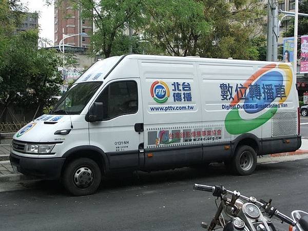 IVECO Turbo Daily 數位轉播車 (1)