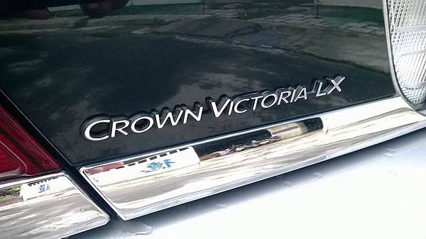 FORD CROWN VICTORIA (13)