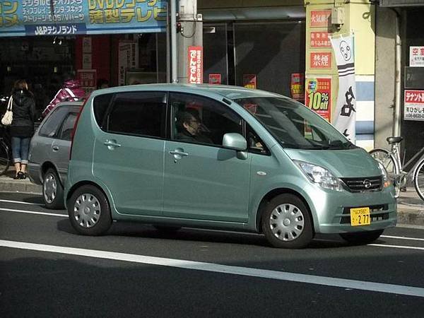 DAIHATSU MAX