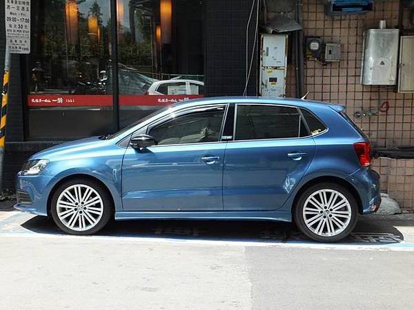 Volkswagen Polo V BlueMotion GT (8)