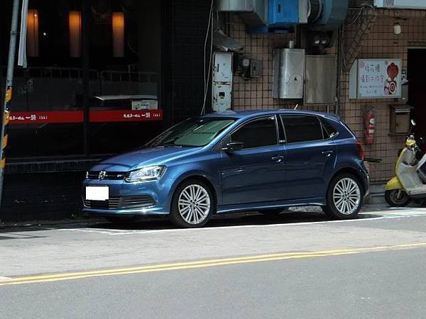 Volkswagen Polo V BlueMotion GT (1)