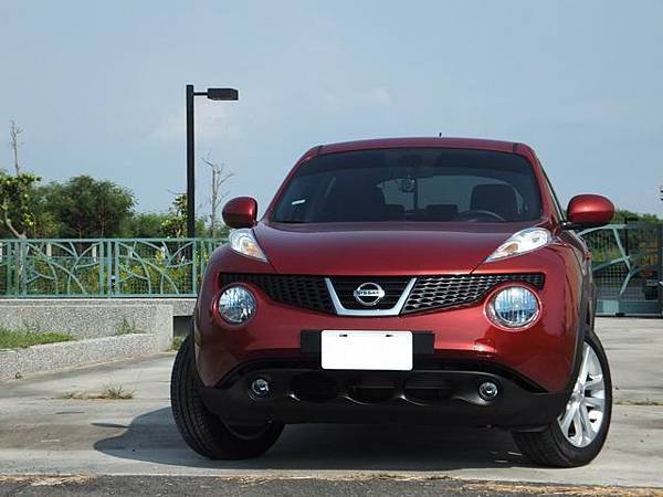 NISSAN JUKE (1).JPG