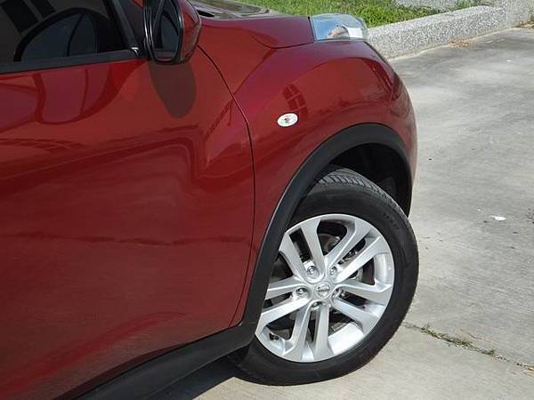 NISSAN JUKE (17).JPG