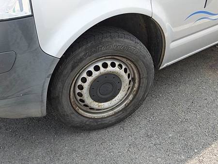 安平港外國車直接上路 (21).JPG