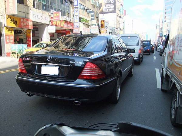 Mercedes-Benz W220.5 S600