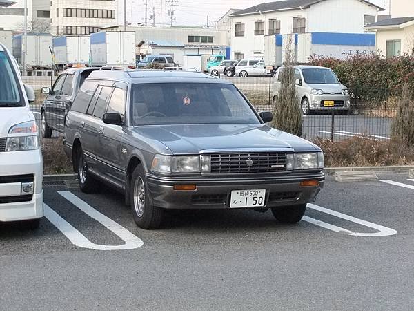 TOYOTA S130 CROWN Wagon