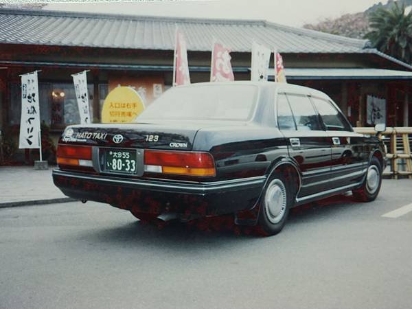 TOYOTA CROWN S130 Sedan SuperDeluxe 計程車 (3)