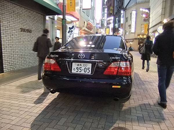 TOYOTA S180 CROWN RoyalSaloon (2)