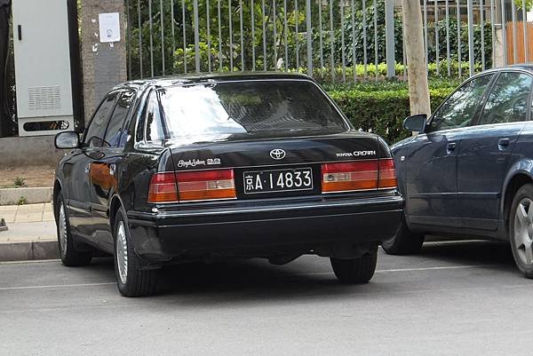 TOYOTA S155 CROWN Sedan RoyalSaloon (Y2)