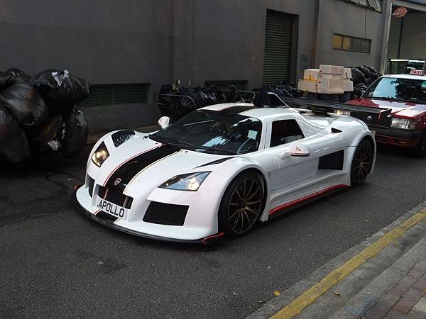 Gumpert Apollo (AE1)