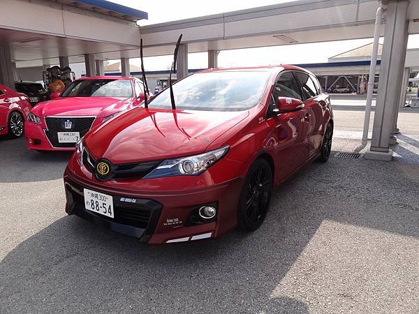 TOYOTA AURIS 夏亞號 租賃車 (1)