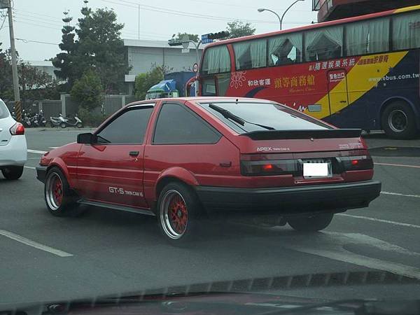 TOYOTA COROLLA E86 Coupe