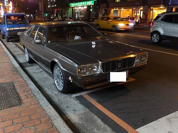 Maserati Quattroporte III (1)