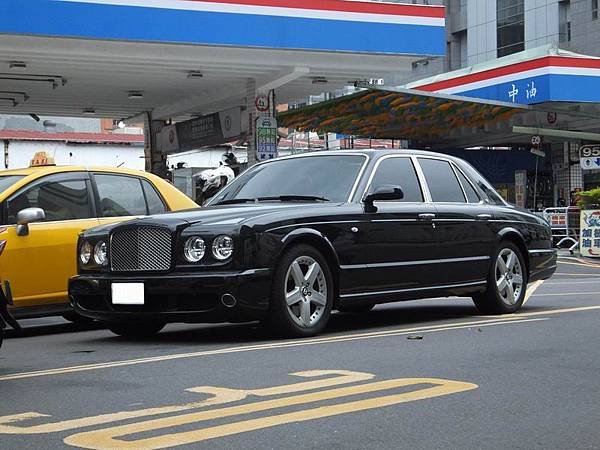 Bentley Arnage 後期型 (1)