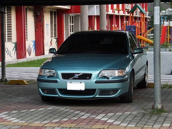 VOLVO S60R (9)