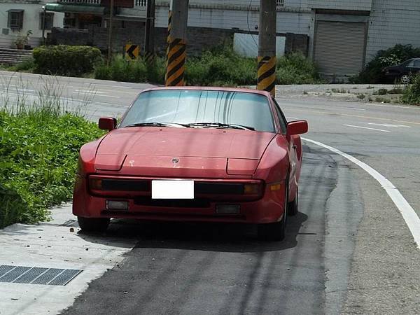 PORSCHE 944 (1)