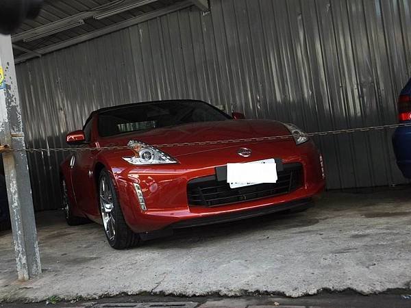 NISSAN 370Z Roadster (1)