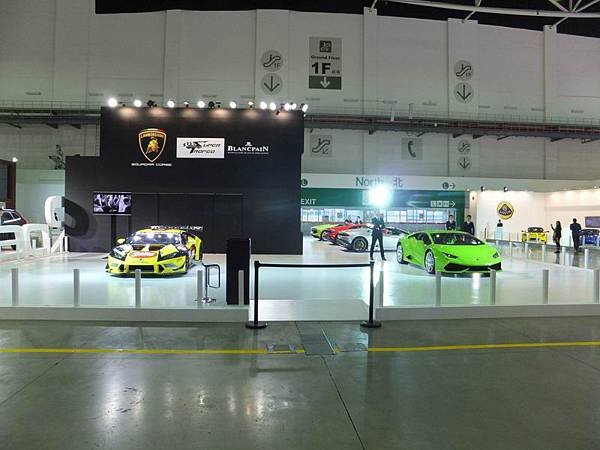 Lamborghini 2015 臺北車展 (9).JPG