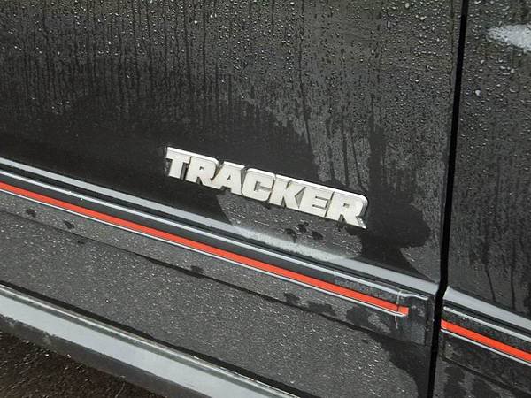 GEO TRACKER LSi (4)