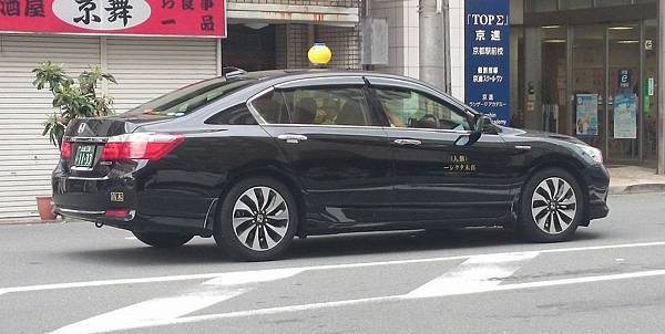 HONDA ACCORD IX Hybrid 計程車 by 節省黃 (2)