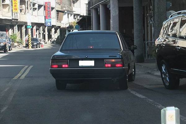 Peugeot 505